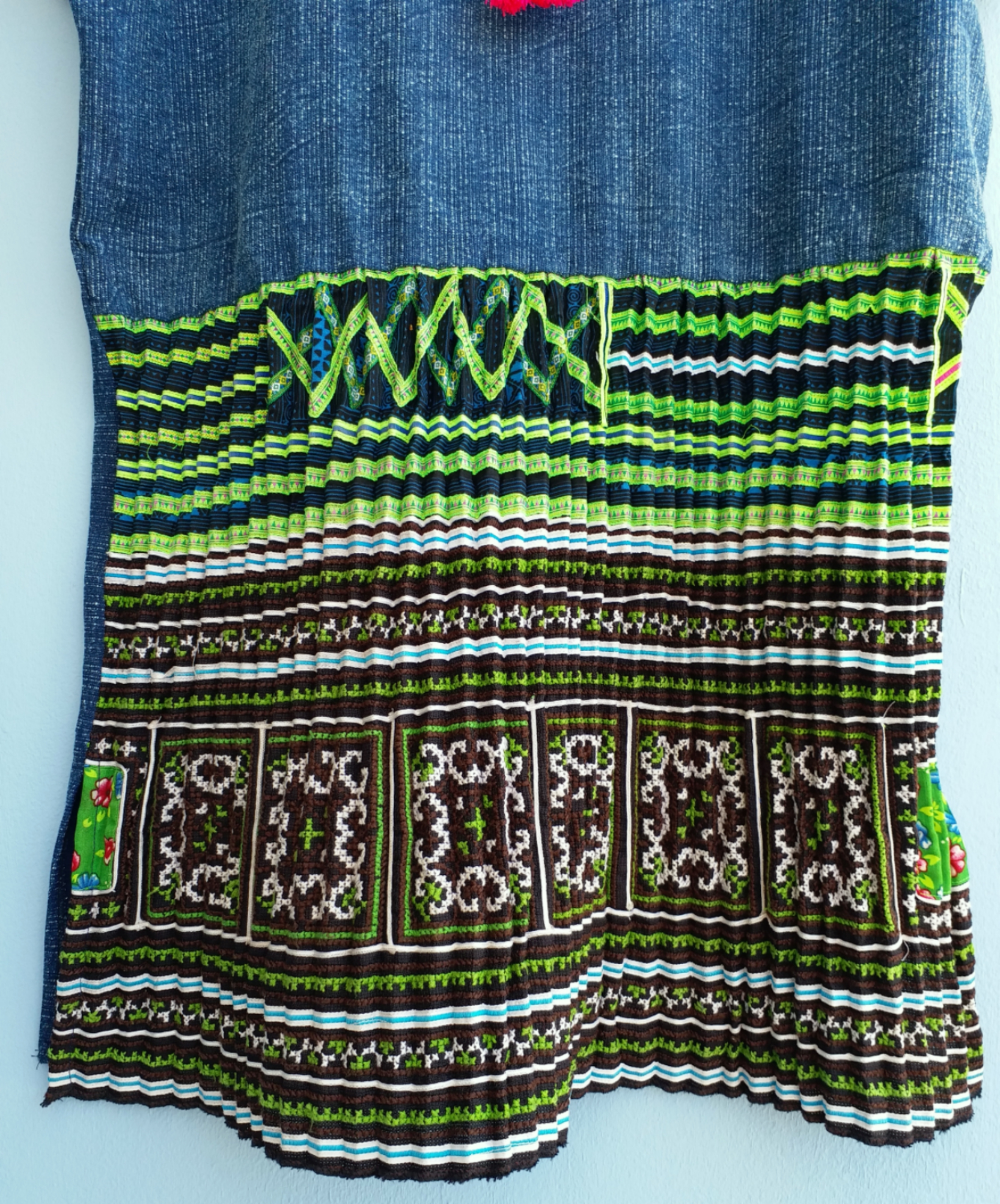 เสื้อผ้าฝ้ายสโตน แต่งผ้าม้งลายสวย พลีทแน่น