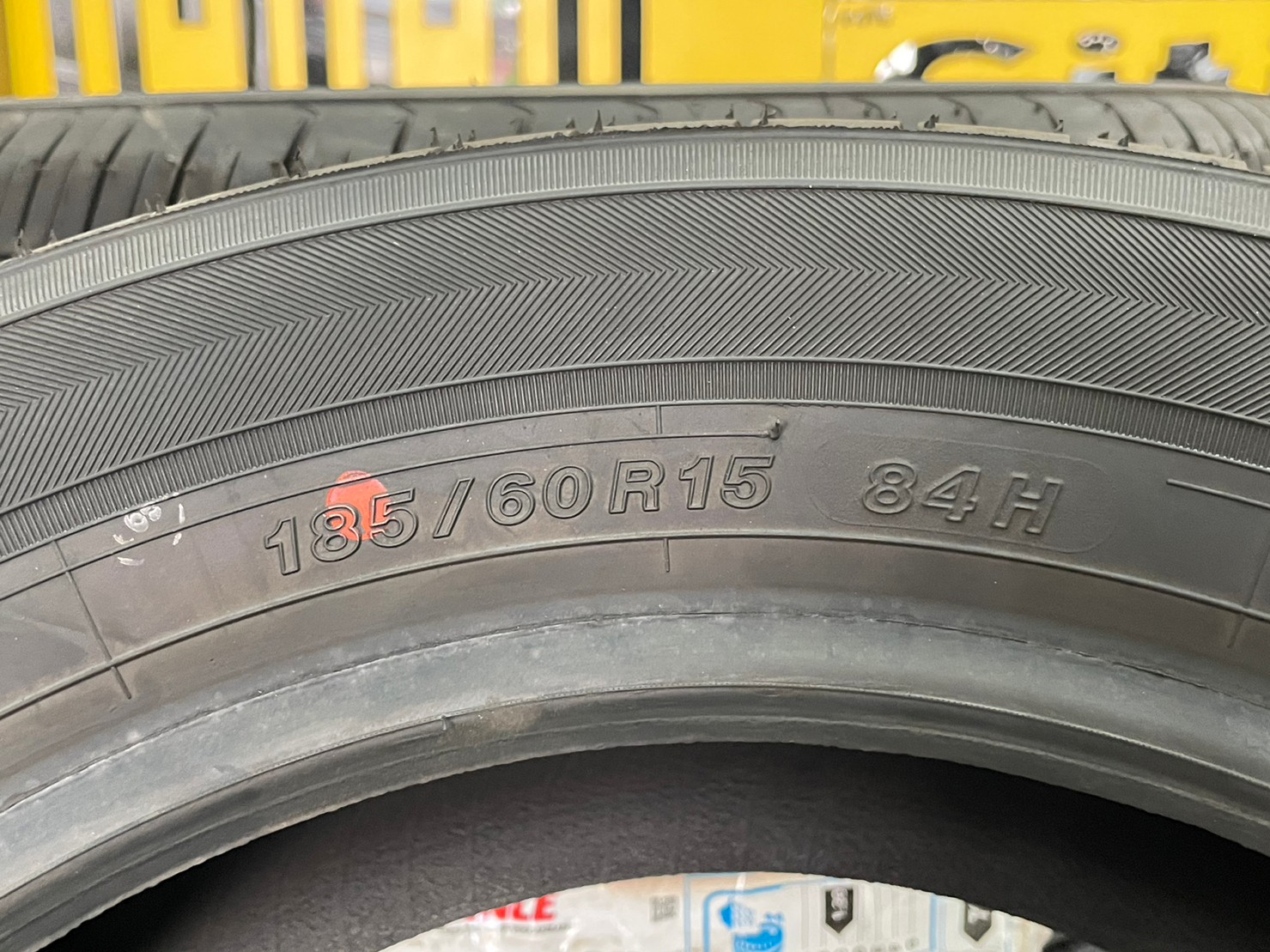 🇯🇵 YOKOHAMA 🇯🇵 #ALLIANCE : AL30 185/60R15 ยางใหม่ปี2022 (4เส้น) พร้อมติดตั้งฟรี