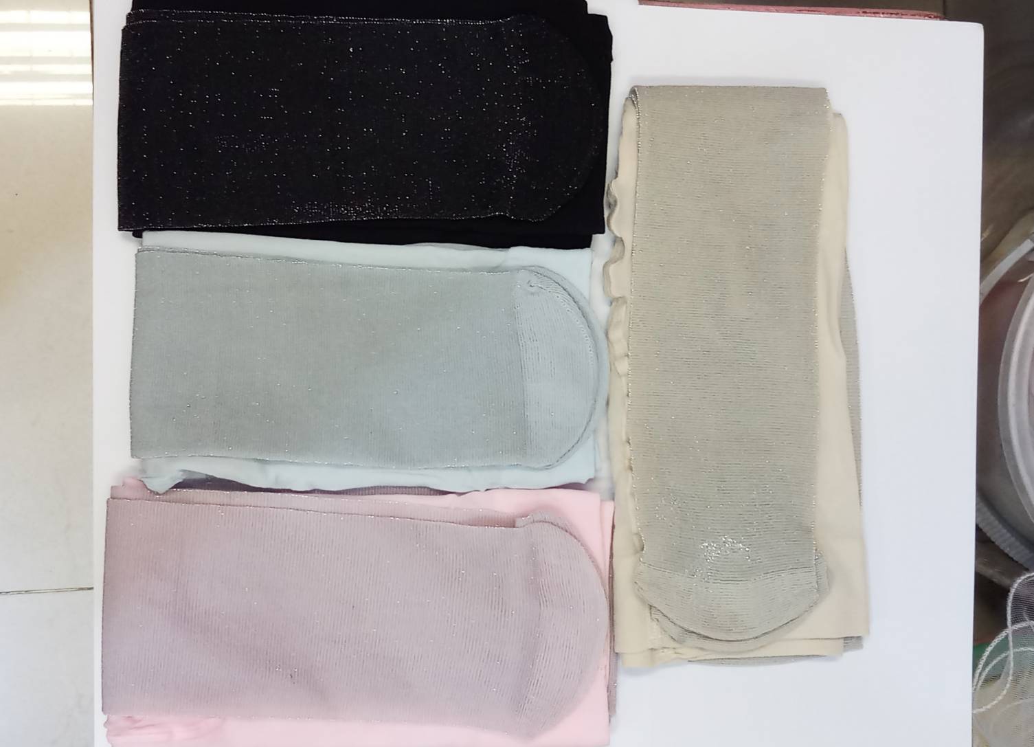 ถุงน่องเด็ก(หน้าร้านอยู่รัชดา)L16S37 สีเทาแบบใสผ้าเงาวิ้งๆ