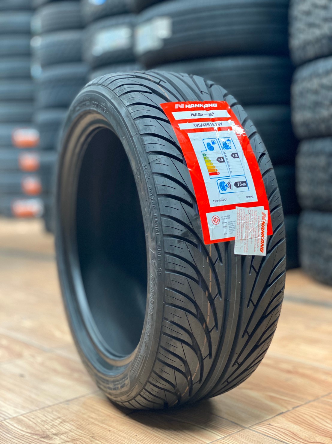 ยางแก้มเตี้ย Nankang NS-2 195/45R15 ยางสปอร์ต สำหรับยางเรโทร