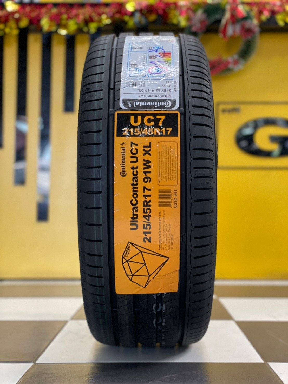 215/45R17 Continental UltraContact UC7 ยางใหม่ปี2023