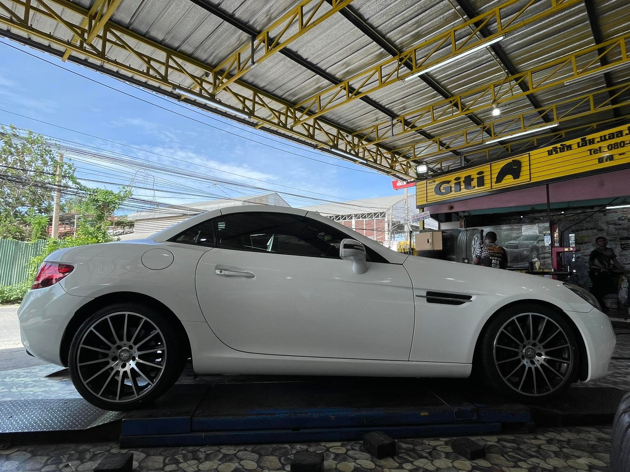 GT RADIAL SportActivE2 225/40R18 GT RADIAL SportActivE2 255/35R18