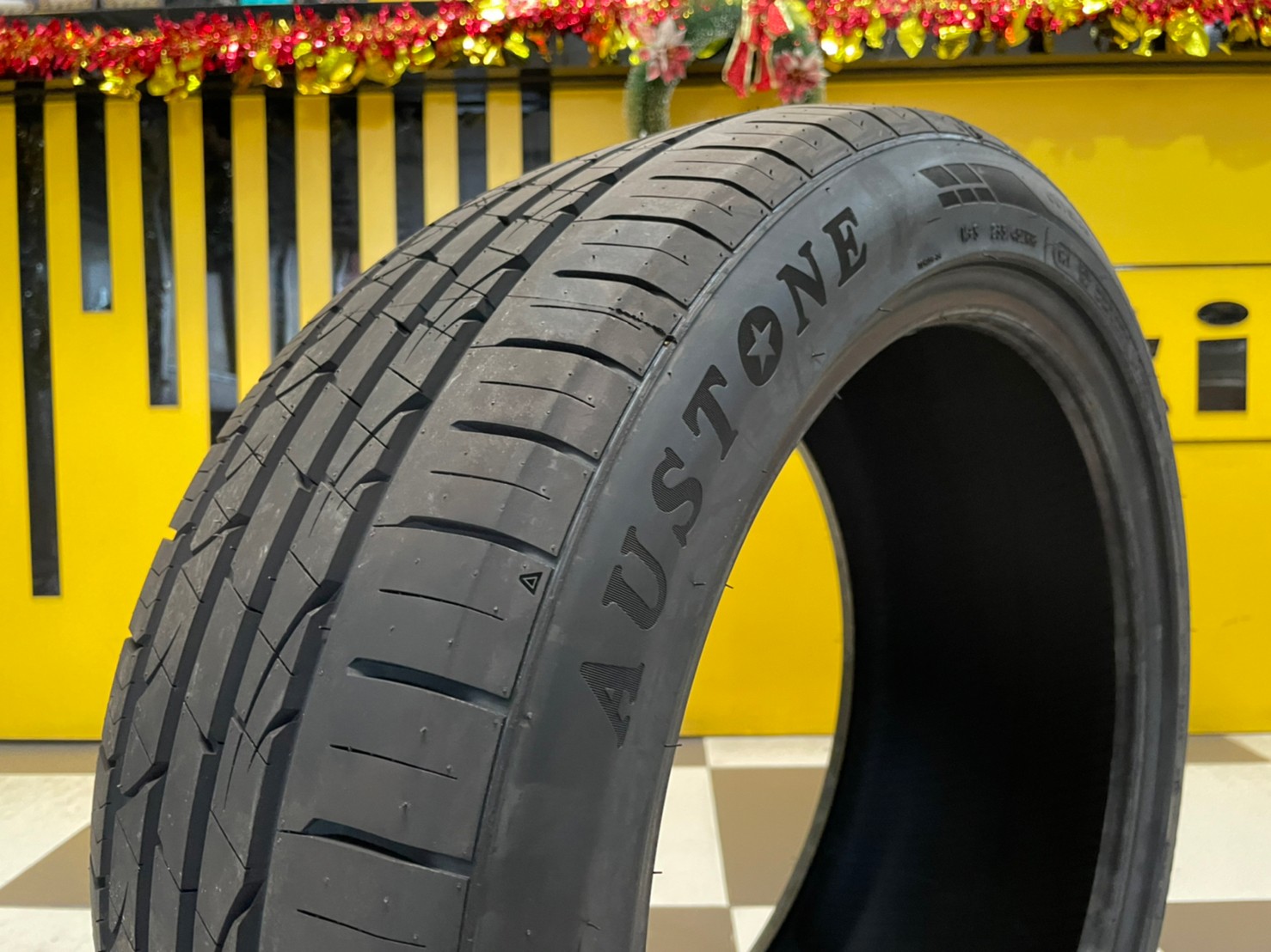 ยางใหม่AUSTONE SP702 235/45R18 ยางใหม่ปี2023