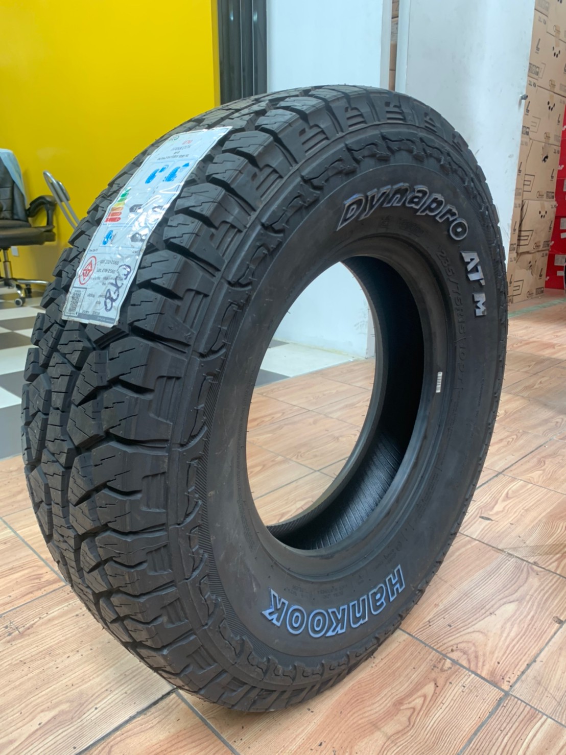235/75R15 Hankook Dynapro AT-M ยางปี20 ยางAllTerrian