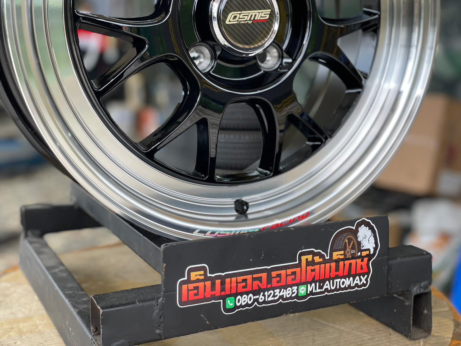 ล้อแม็กซ์ใหม่ขอบ15 Cosmis XT207RB สีดำขอบเงา ล้อคอทมิทแท้ คุณภาพดี 15x6.5 ET38 4x100 สีดำขอบเงา