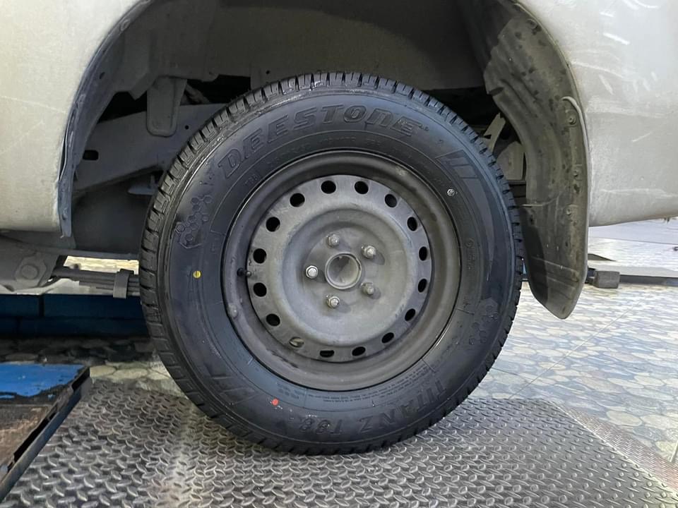 TOYOTA_VIGO🛻เปลี่ยนยาง #DEESTONE #T88 215/70R15ยางกระบะบรรทุกคุณภาพดีสุดคุ้ม