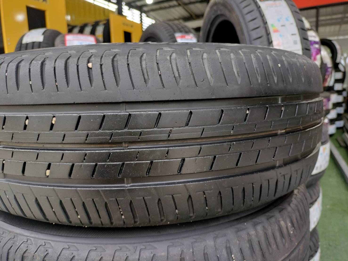 ล้อเดิมมือสอง SUZUKI ขอบ16 ขนาด4×100 พร้อมยางสภาพดียี่ห้อ BRIDGESTONE EP150 185/55R16
