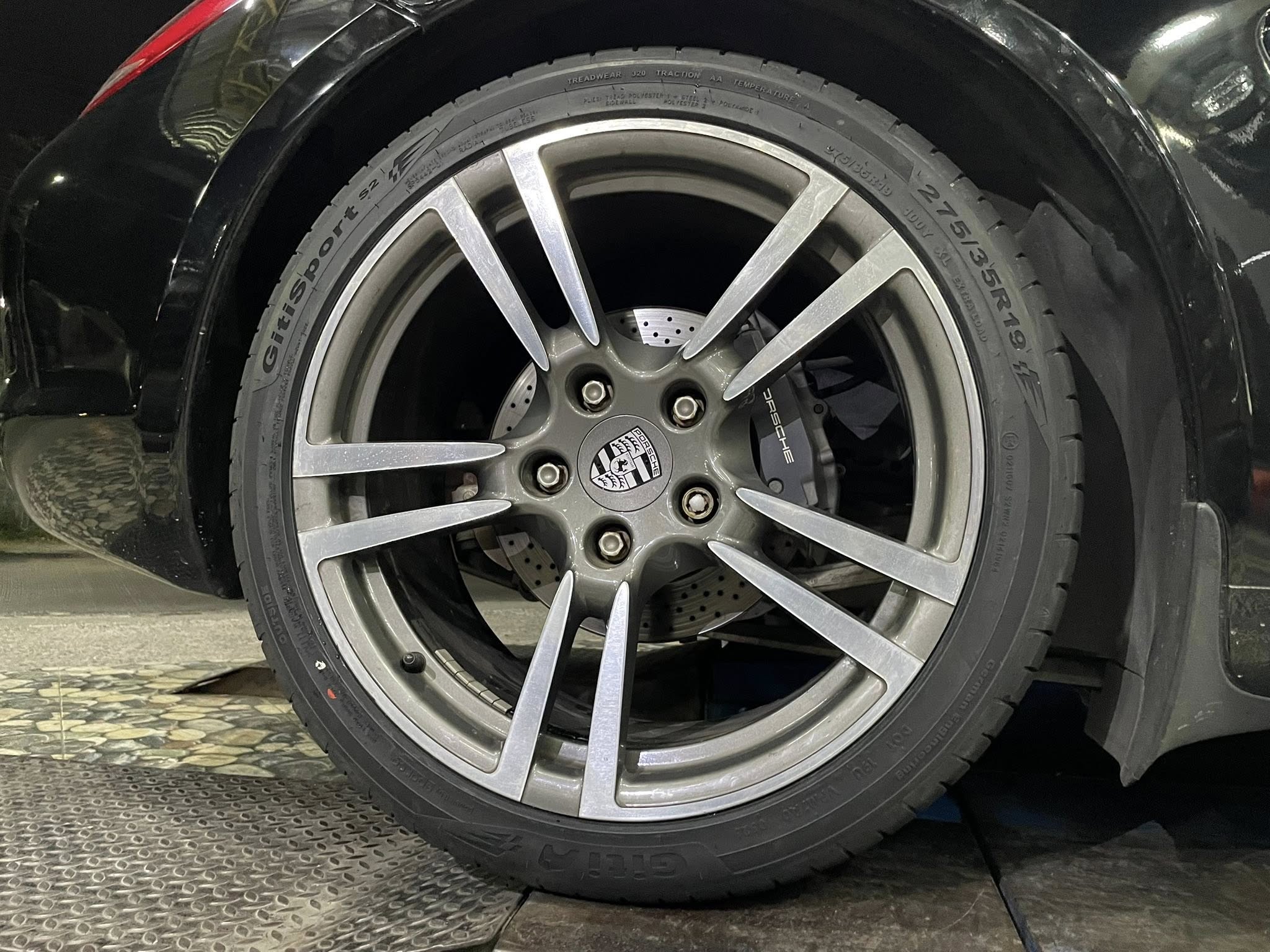 #PORSCHE_CAYMAN🚘เปลี่ยนยาง 🛞🐘#Giti_SportS2_235/35R19 🛞 #Giti_SportS2_275/35R19