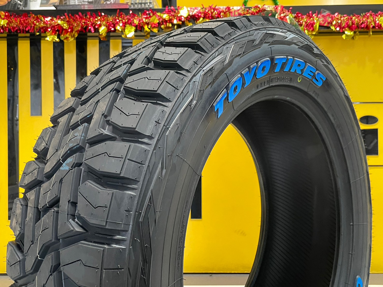 TOYO Open Country RT 275/55 R20 ยางใหม่ปี2023
