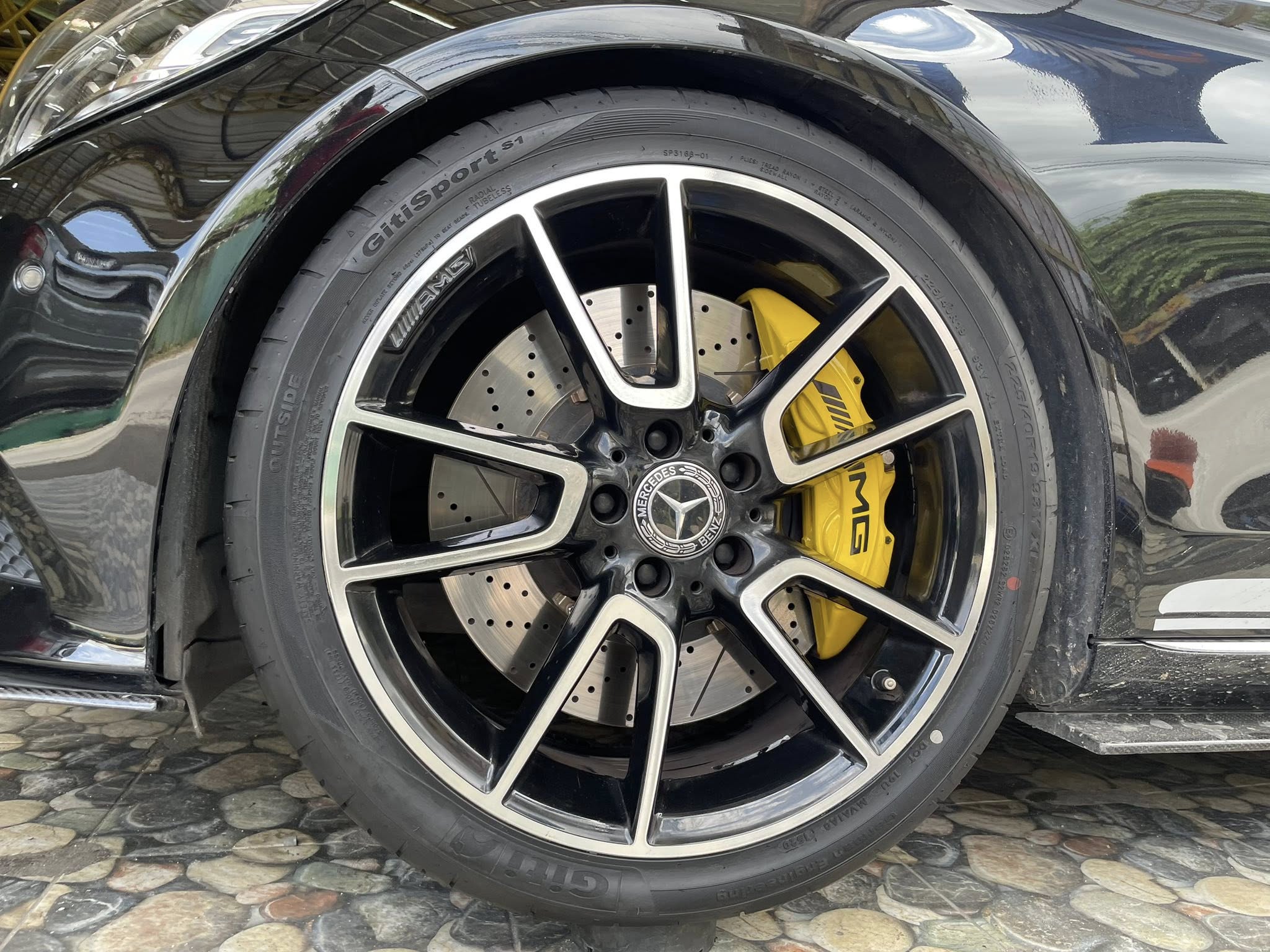 BENZ_C220d 🚘เปลี่ยนยาง 🛞🐘#GITI_SportS1_225/40R19