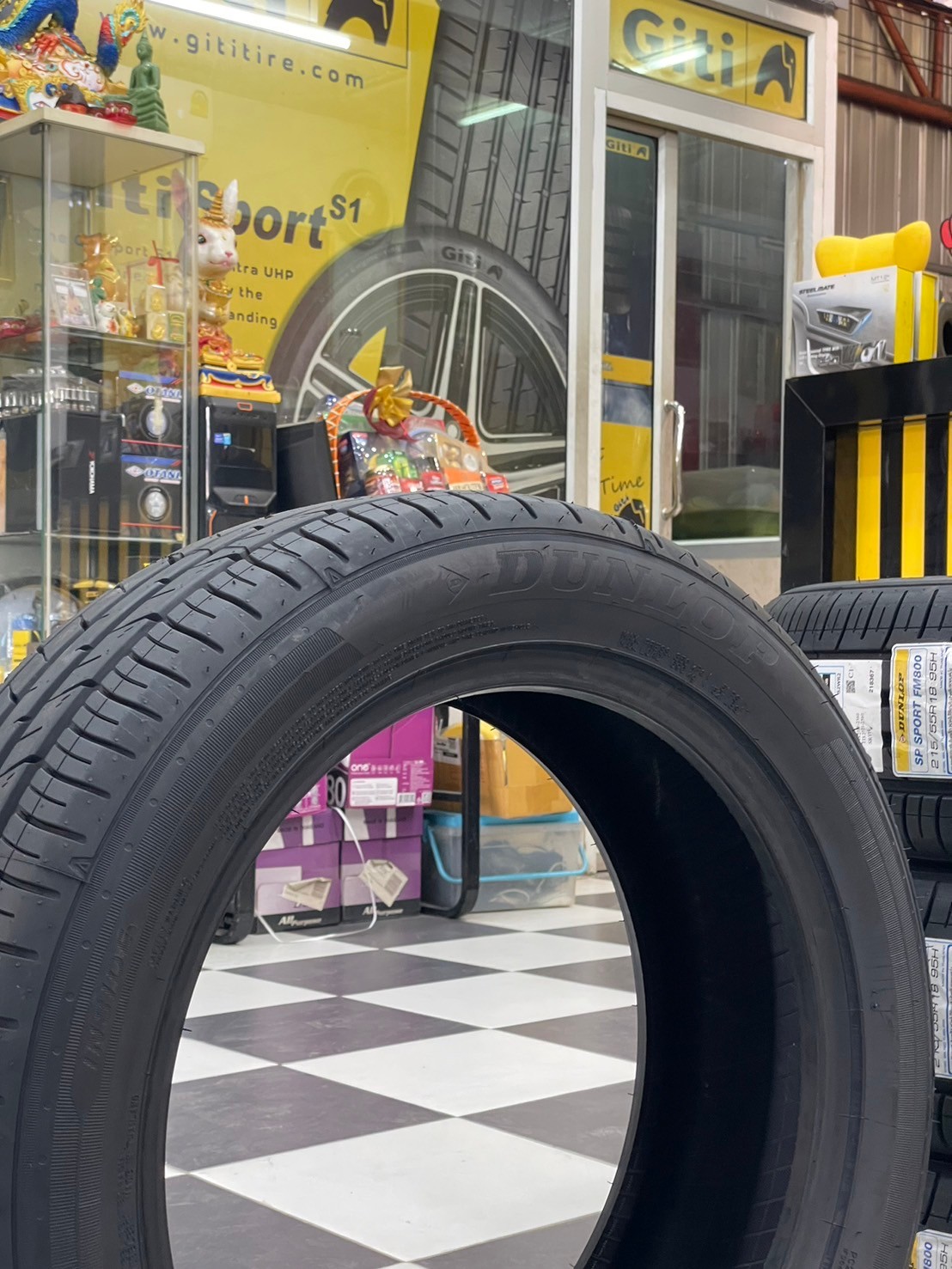 🔥ราคาโปรโมชั่น🔥🔥🔥 ยางใหม่ DUNLOP SP SPORT FM800 215/55R18 ยางใหม่ปี2024