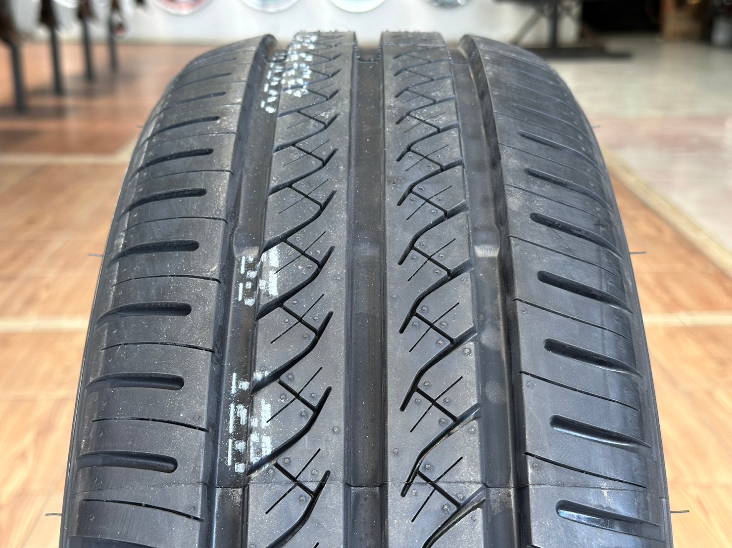 💥💥Promotion💥💥 YOKOHAMA A.Drive AA01 · 205/55R16 ยางใหม่ปี2023