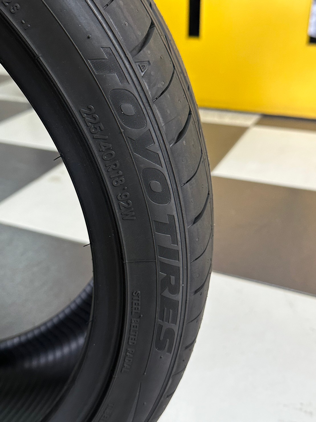 ยางใหม่ TOYO PROXES COMFORT IIs C2S 225/40R18 ยางใหม่ปี2023