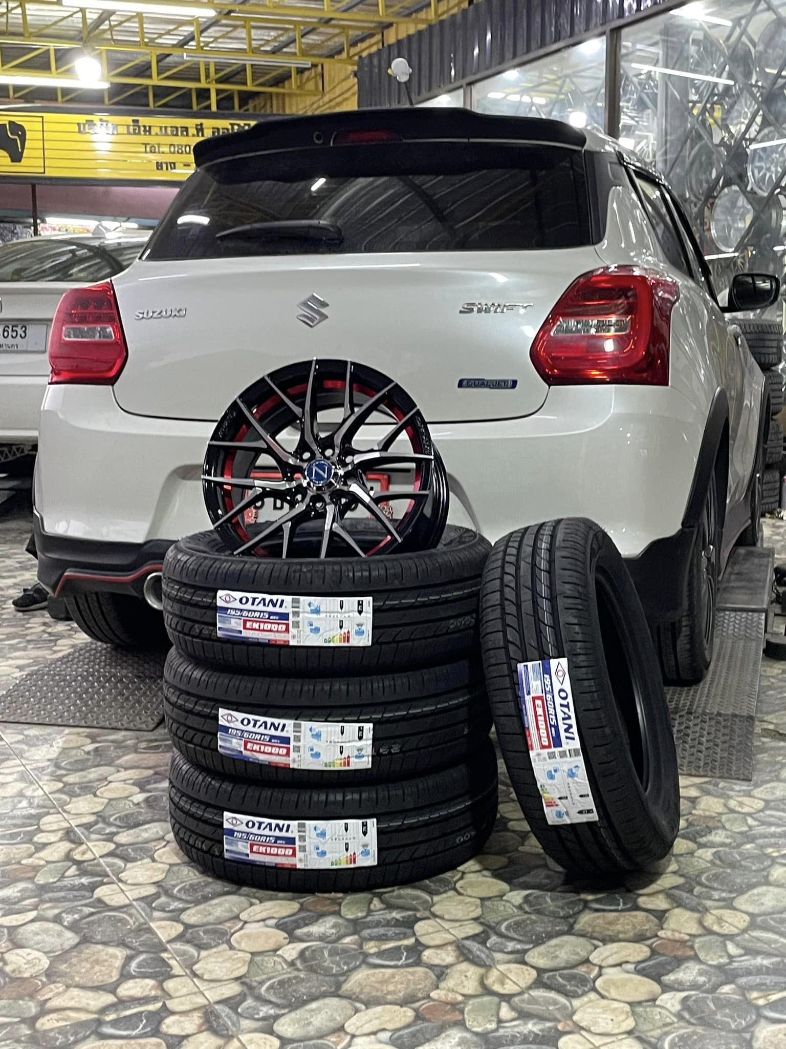 #Suzuki_Swift #จัดชุดล้อพร้อมยาง สวยหรู ราคาเบาๆ #ล้อแม็กซ์NAYA-F153 15x7 ET35 4x100 #อันเดอร์คัตแดง #OTANI_EK1000 195/60R15
