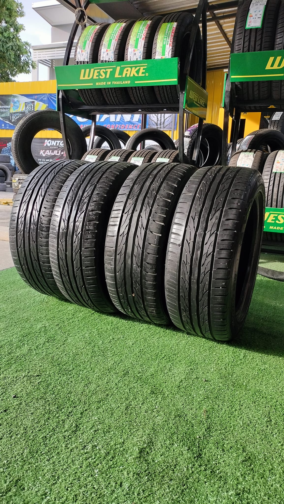 ยางมือ2 สภาพดี ดอกลึก หนา ยางยี่ห้อ KUMHO PS31 205/50ZR16 เส้นละ 400 บาท เหลือ 2เส้น