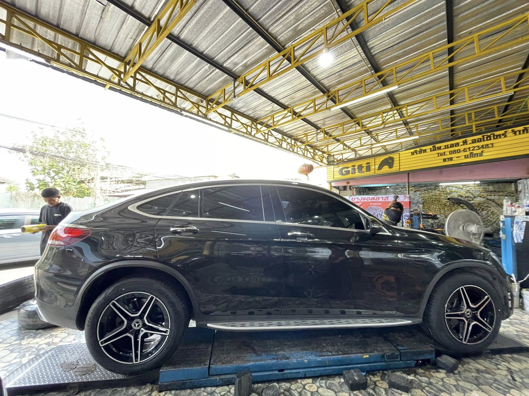 BENZ_GLC220d 🚘เปลี่ยนยาง 🛞🐘#GITI_SportS2_235/55R19 ❤️ 🛞#GITI_SportS2_255/50R19