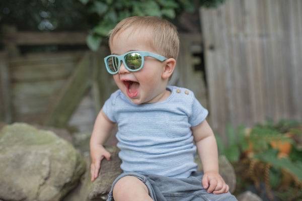 Babiators แว่นกันแดดเด็กแบรนด์ยอดนิยมของเด็กทั่วโลก จากอเมริกา ยืดหยุ่น ทนทานกว่าแว่นทั่วไป เลนส์กัน UV100% Navigators Limited เลนส์ปรอท 0-2 / 6+y