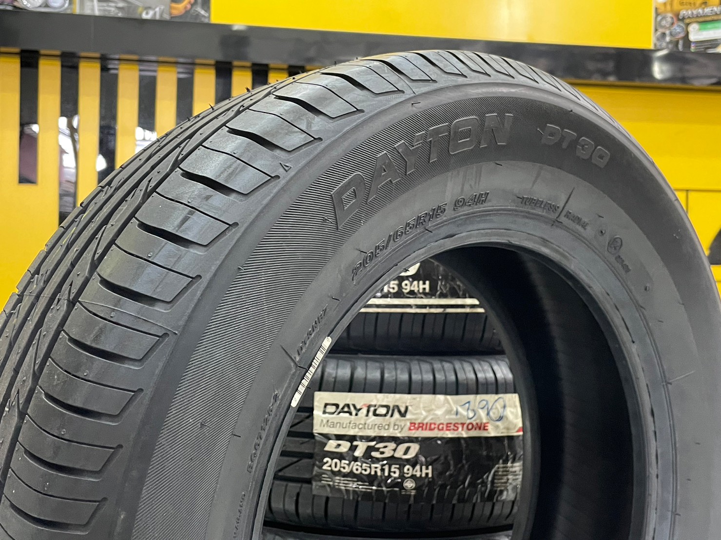 ยางใหม่ DAYTON BY BRIDGESTONE 205/65R15 ยางใหม่ปี2021