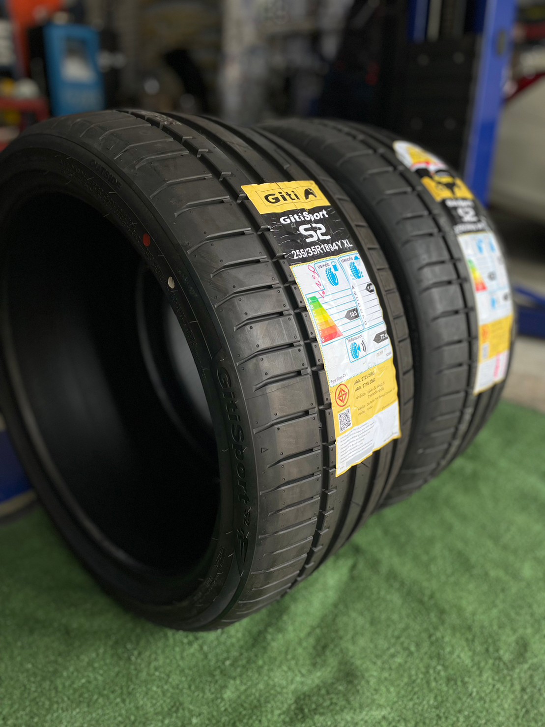 Giti SportS2 255/35R18 ยางใหม่ปี2023
