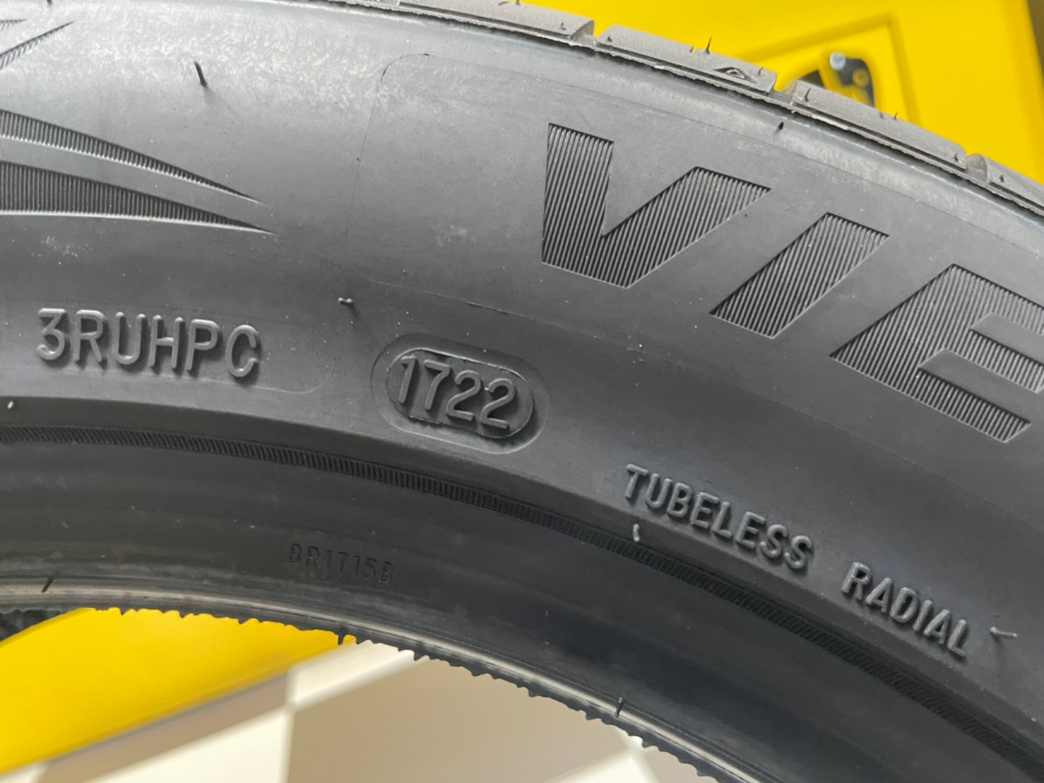 215/55R17ยางใหม่AUSTONE SP602 ยางผลิตไทย คุ้มค่ารับประกันบาดบวมเบียดตำ365วันเคลมฟรี ยางใหม่ปี2022