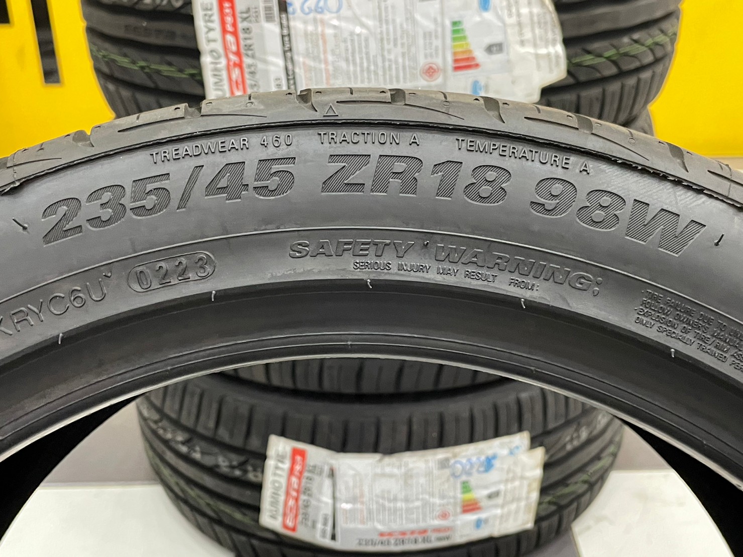 KUMHO PS31 235/45R18 ยางใหม่ปี2023 (โปรโมชั่น4เส้น)