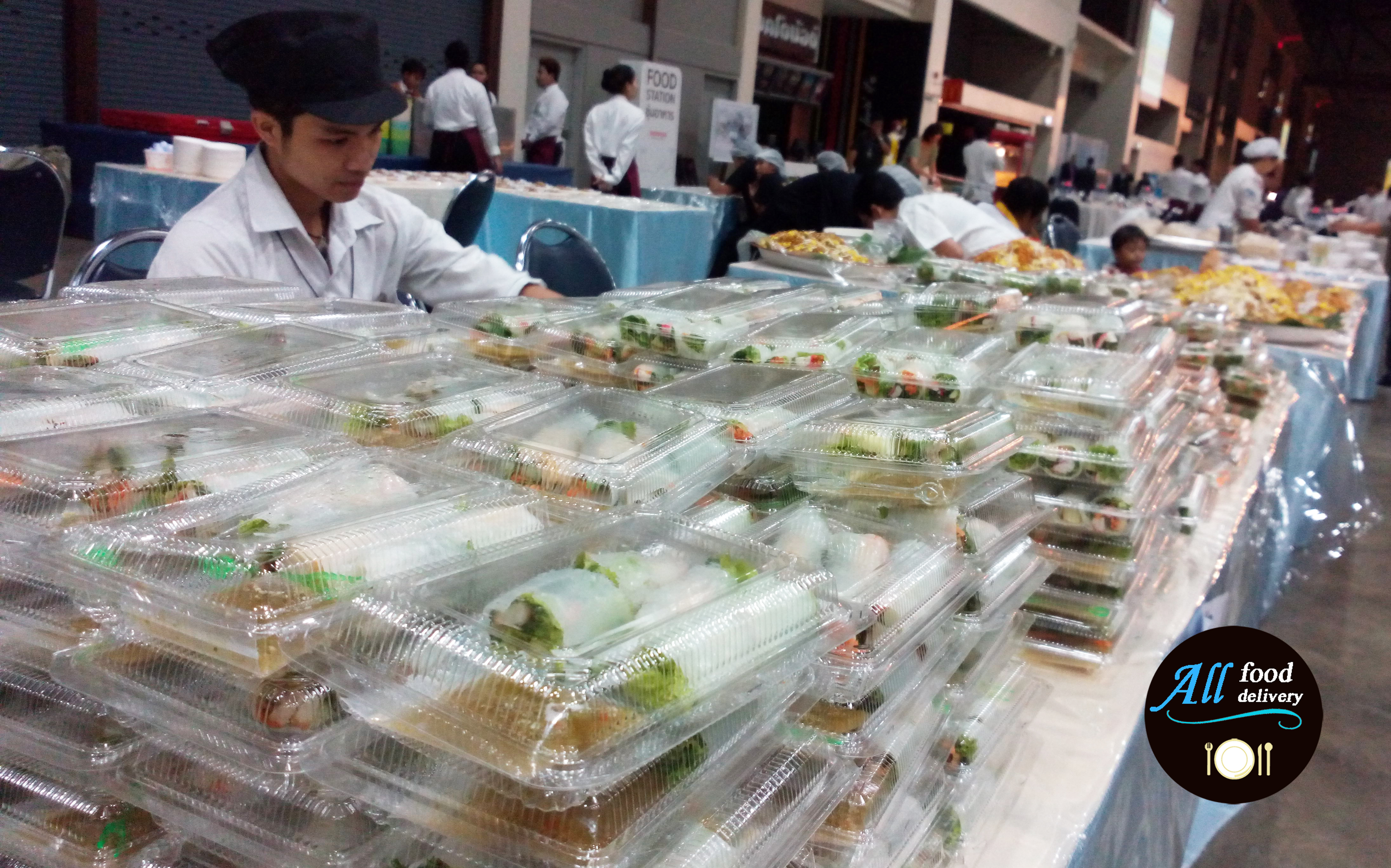 ซุ้มก๋วยเตี๋ยวลุยสวน