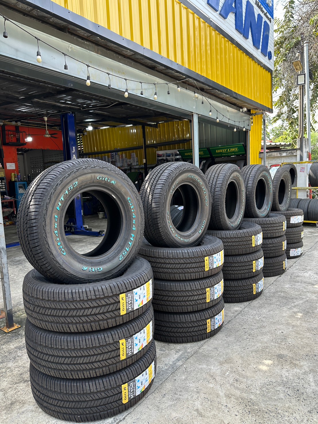 #GITI 4x4 #HT152 #265/70R16 ยางทางเรียบตัวหนังสือสีขาว นุ่มเงียบ ยางรถยนต์คุณภาพดี สมรรถนะสูง ยางใหม่ปี2022