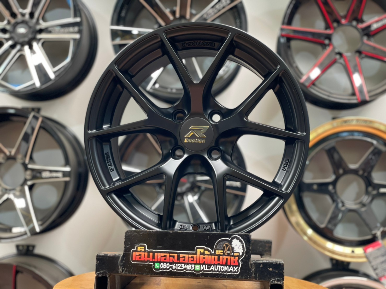 ล้อแม็กซ์ Emotion-R รุ่นFRE ล้อขอบ15 กว้าง7.5 ออฟ35 4รู100 สีดำกึ่งด้าน(SMB)