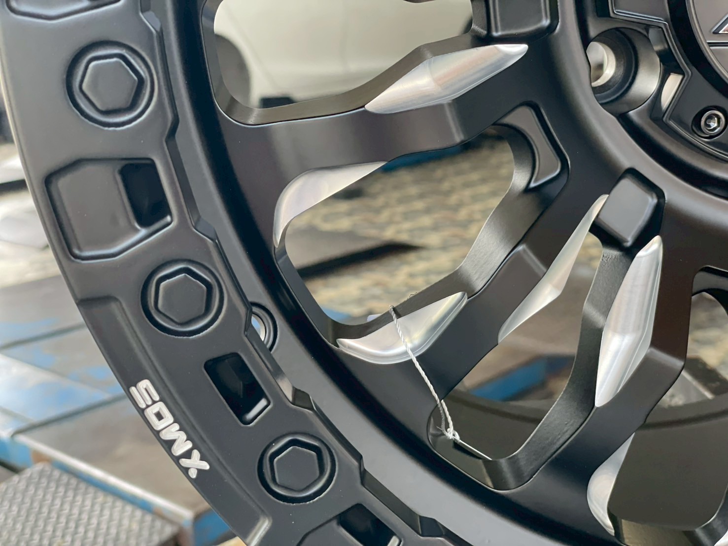 #ล้อแม็กซ์ขอบ18 #OASIS_WHEEL #X MOS OFFROAD F16 Flow Forming ขนาด18 ET0 6x139.7