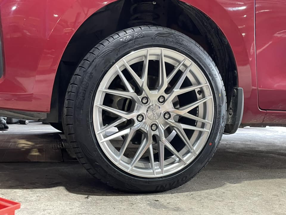 🚘 #SUZUKI_RETIGA🛞เปลี่ยนยาง #OTANI #KC2000 205/50R17 #ล้อSSW348 17X8 ET38 5X114.3 สีซิลเวอร์