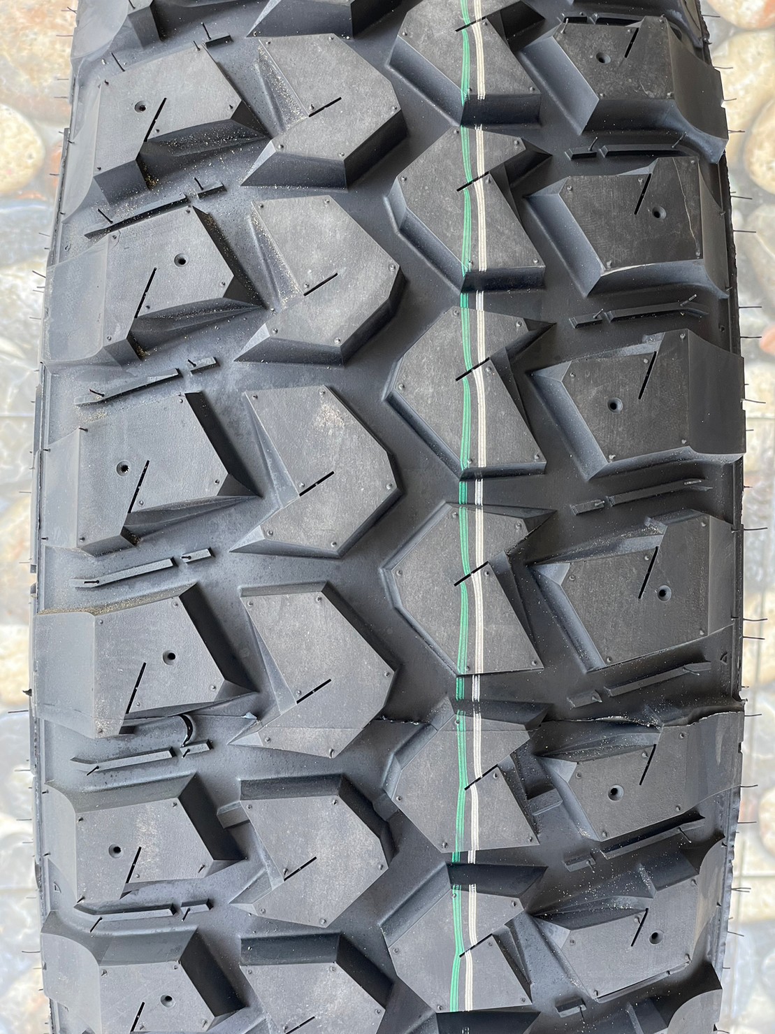 ยางMT ดอกมัด 245/75R16 KAPSEN RS25 ยางใหม่ปี2023 (4เส้น)