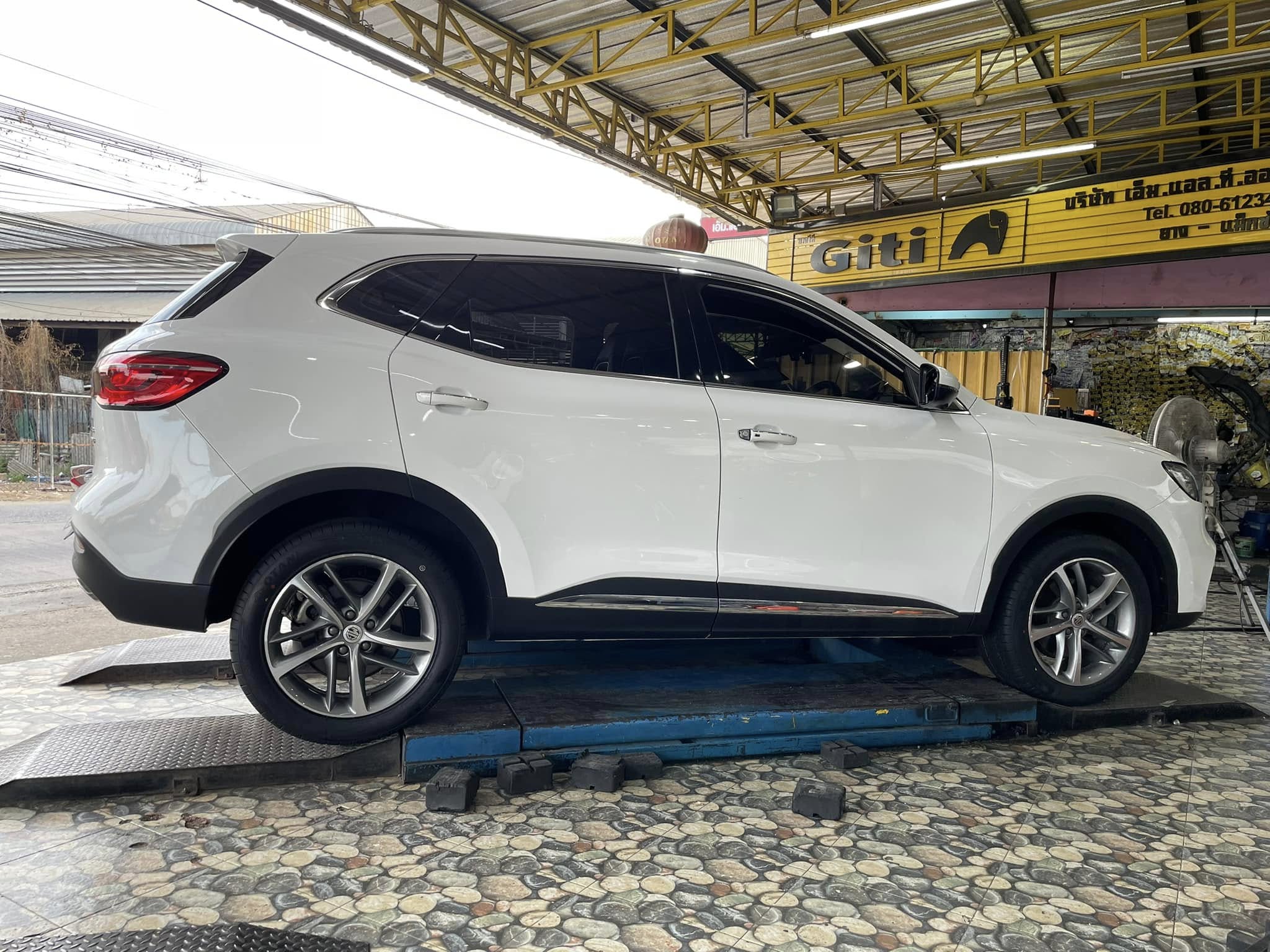 🚘 #MG_EP เปลี่ยนยาง #OTANI #KC2000 235/50R18