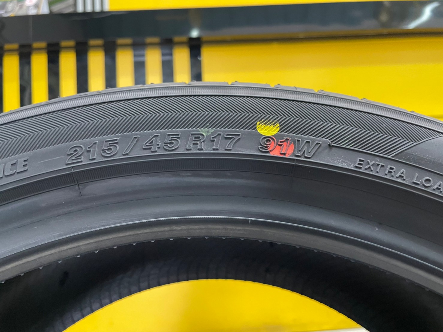 ยางใหม่ 215/45R17 ALLIANCE by YOKOHAMA ยางใหม่ปี2022