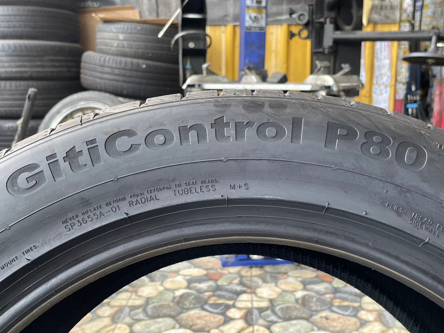Giti Control P80 235/55R19 ยางใหม่ปี2023