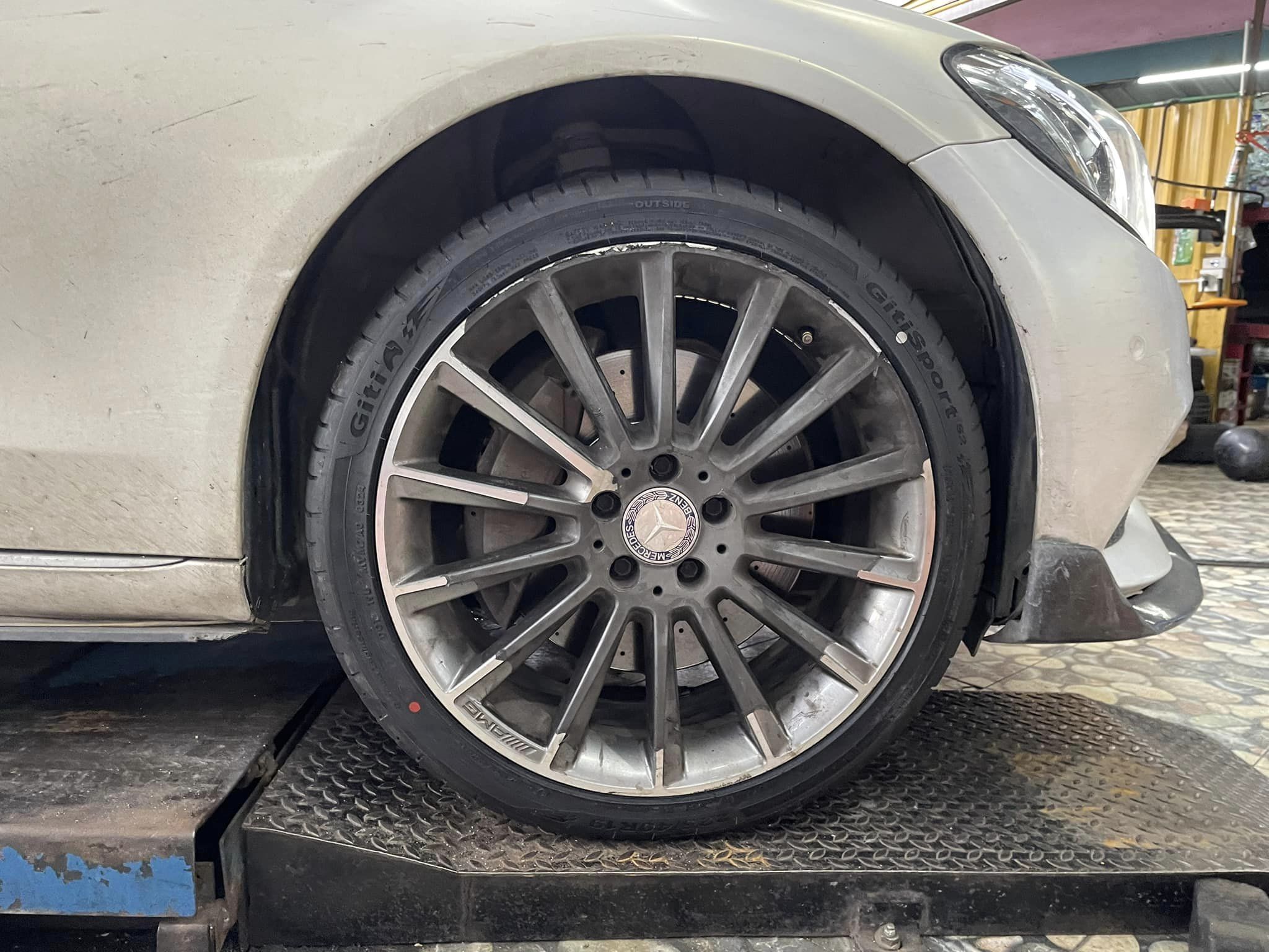 🚗#BENZ_C350e เปลี่ยนยาง 🛞#ยางจีที #ยางสปอร์ตสมรรถนะการขับขี่สูง 🛞 🛞#Giti_SportS2 225/40R19