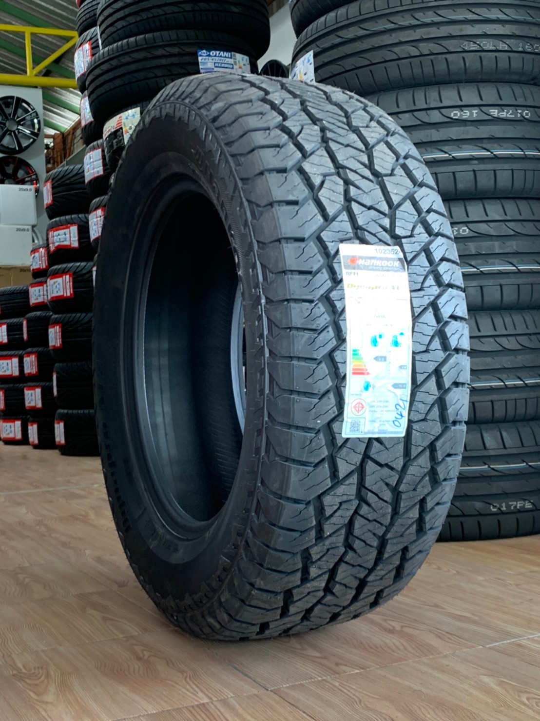 265/60R18 Hankook Dynapro AT2 ยางใหม่ปี2021