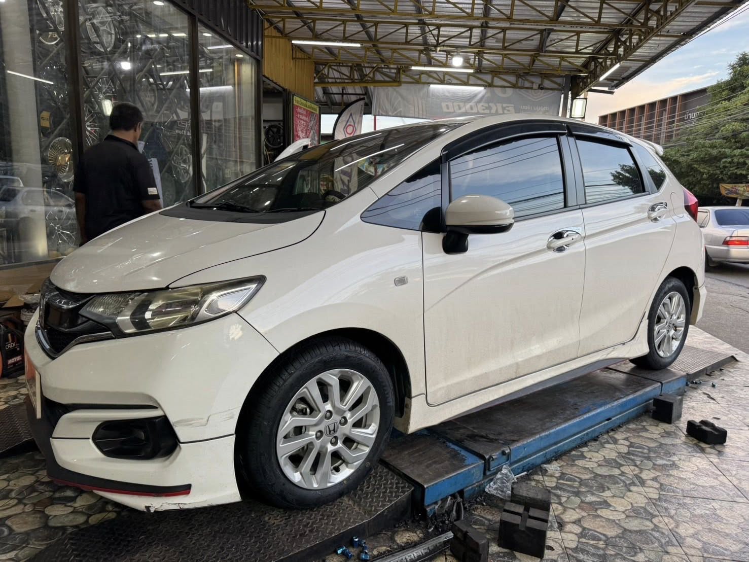 HONDA_JAZZ เปลี่ยนยาง 🛞🐘#OTANI_EK1000_185/60R15