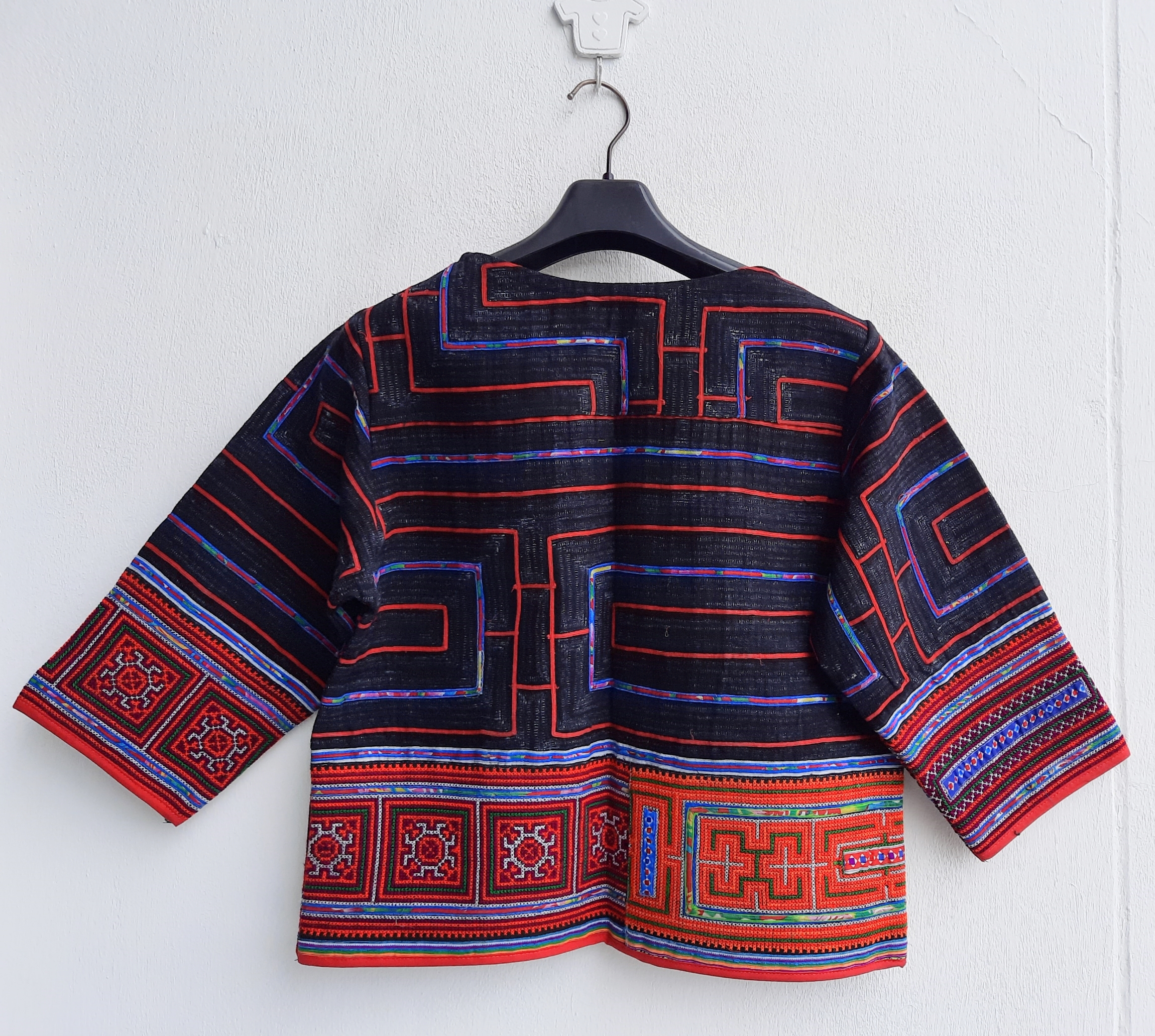 เสื้อแขน3ส่วน ผ้าเชิงส้ม ลายพระอาทิตย์