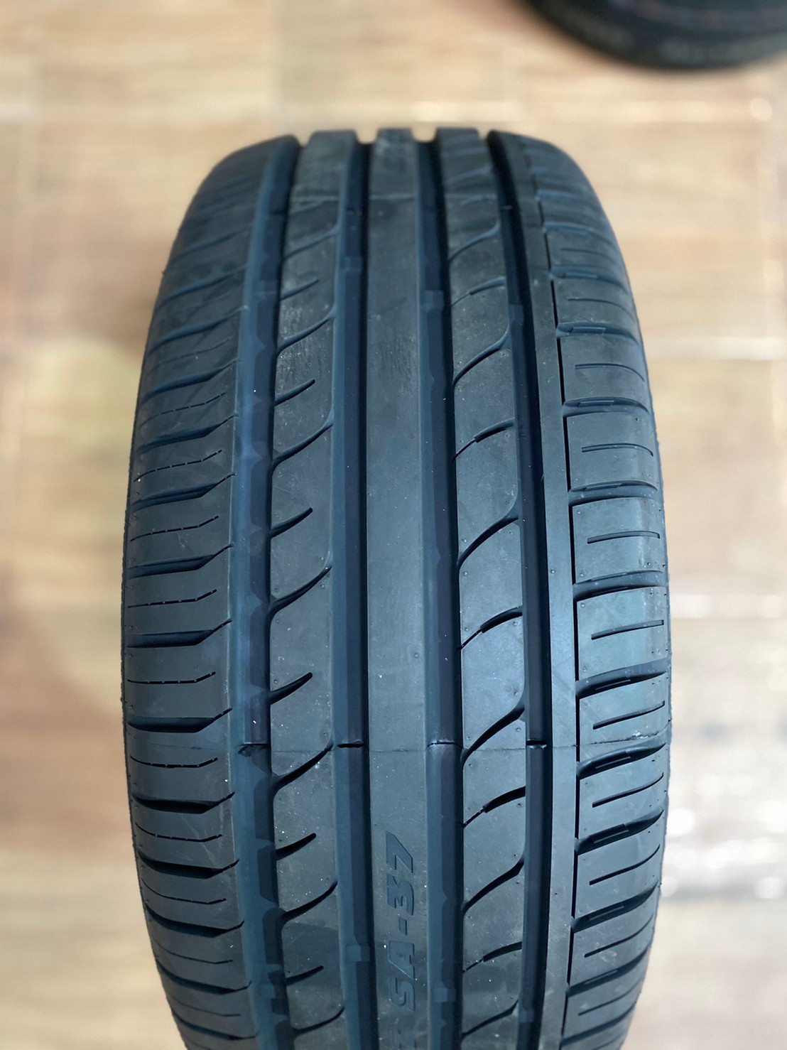 225-40R18 Goodride กู๊ดไดร์ ยางไทยคุณภาพดี พร้อมติดตั้งฟรี