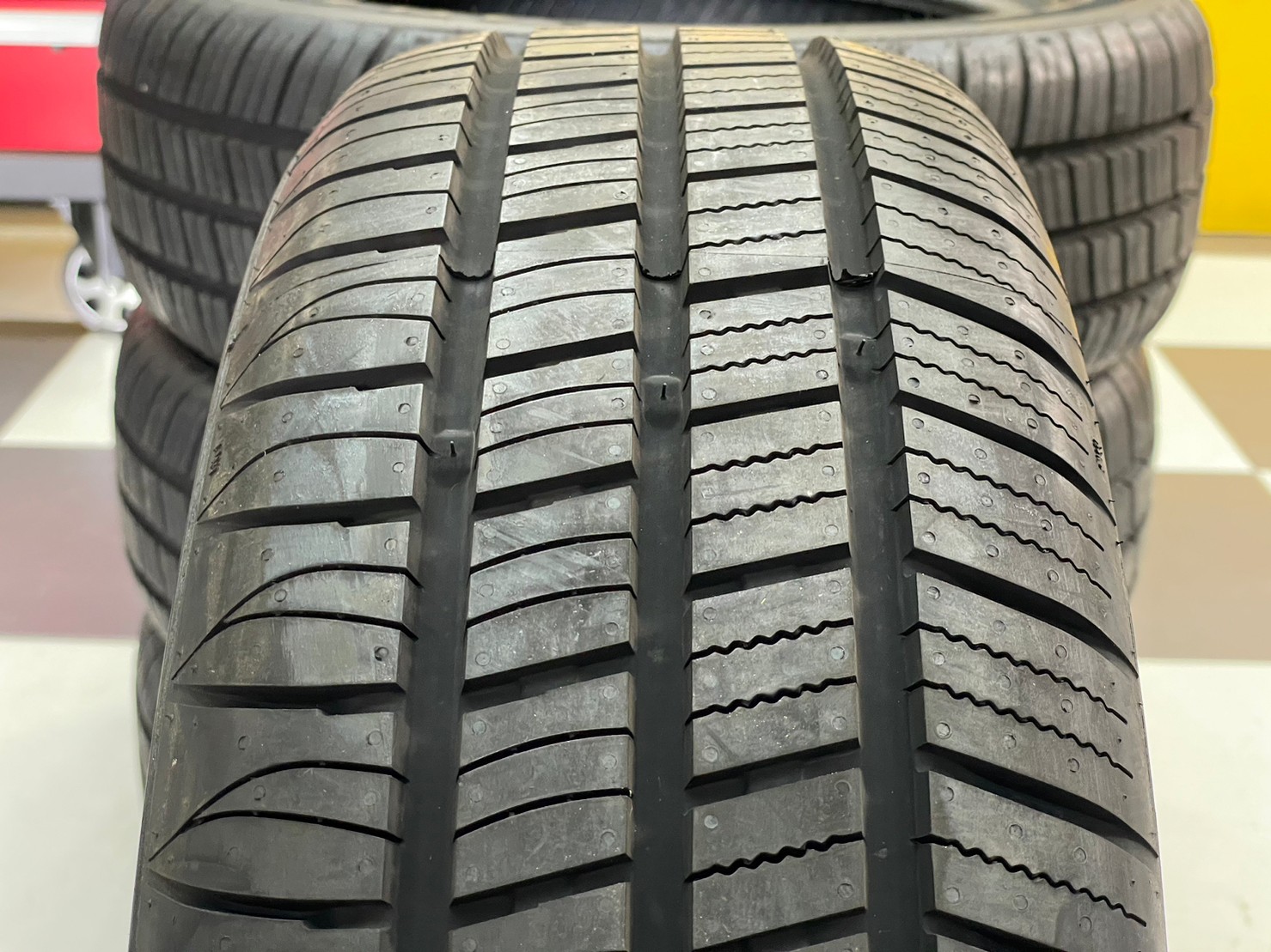 ATLAS FORCE HP 185/60R15 ยางใหม่ปี2022