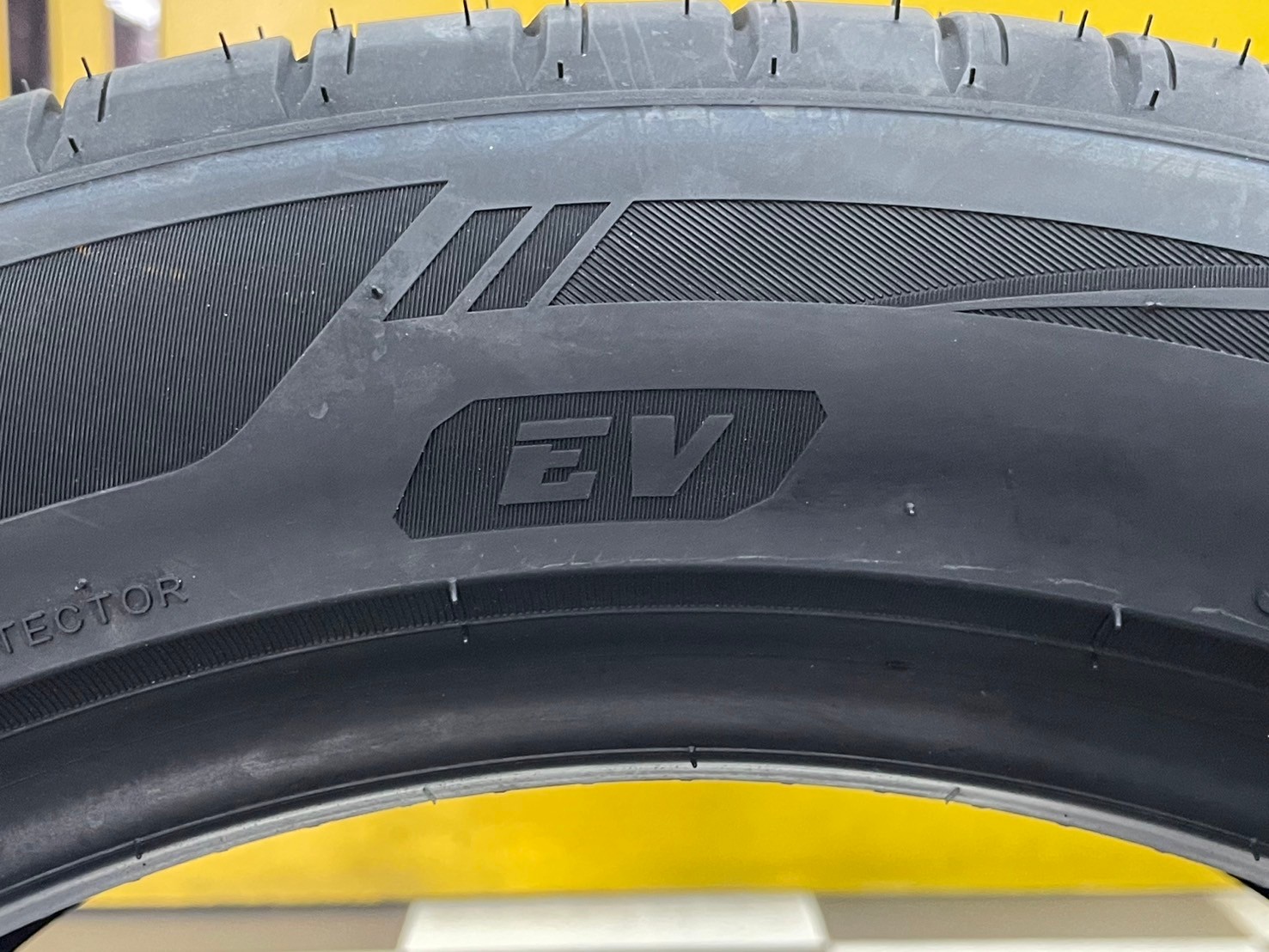 🎯#ยางEV ในราคาจับต้องได้🔥 #รถไฟฟ้าEV #รถEV #OTANI #KN1000 225/50R18 ยางใหม่2024