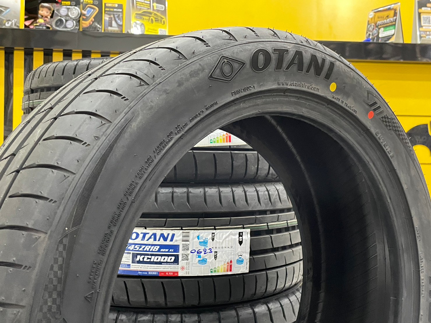 OTANI KC1000 235/45R18 ยางใหม่ปี2023