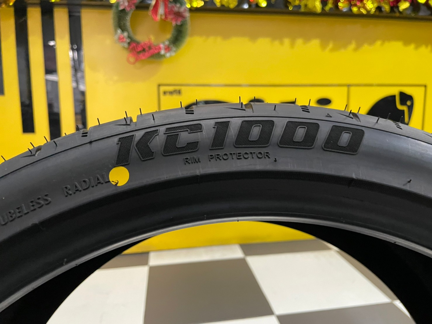 ยางใหม่ปีเก่าราคาพิเศษ OTANI KC1000 235/35R19 ยางใหม่ปี2023
