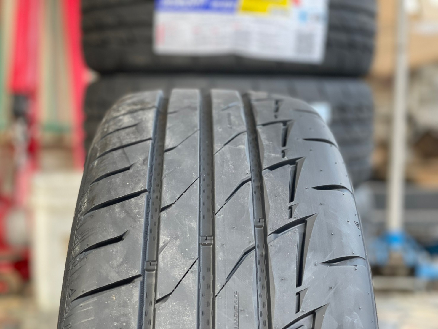 Landsail RS009 215/45R17ยางลายซิ่ง 🔥🔥🔥 ยางสปอร์ตนุ่มหนึบ