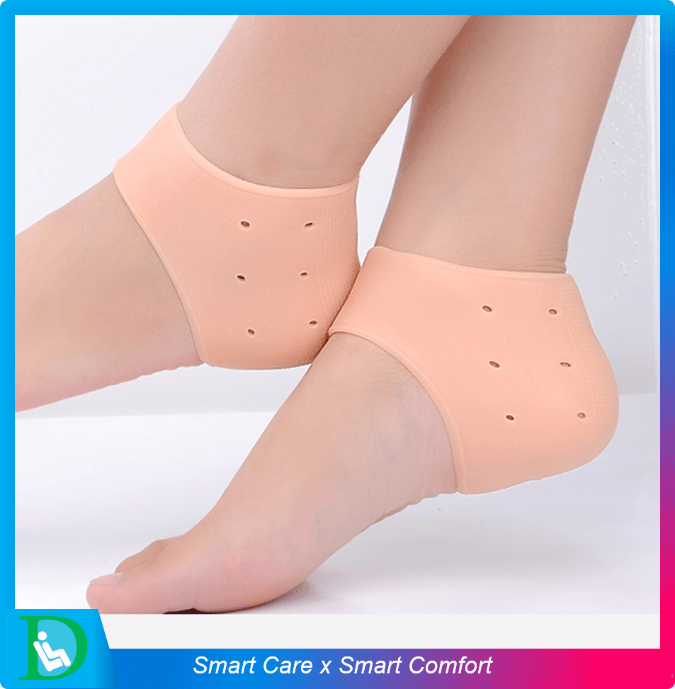 FIT360 ซิลิโคนถนอมส้นเท้า รักษาส้นเท้าแตก รองช้ำ (H) (สีเนื้อ) ซิลิโคนรองส้นเท้า ซิลิโคนเท้าแตก อุปกรณ์เสริมรองเท้า