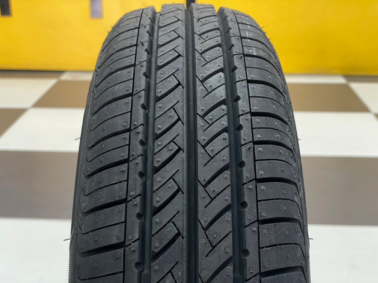 ยางใหม่ #SAILUN "ไซหลุน" #145/70R12 ยางใหม่ปี2024