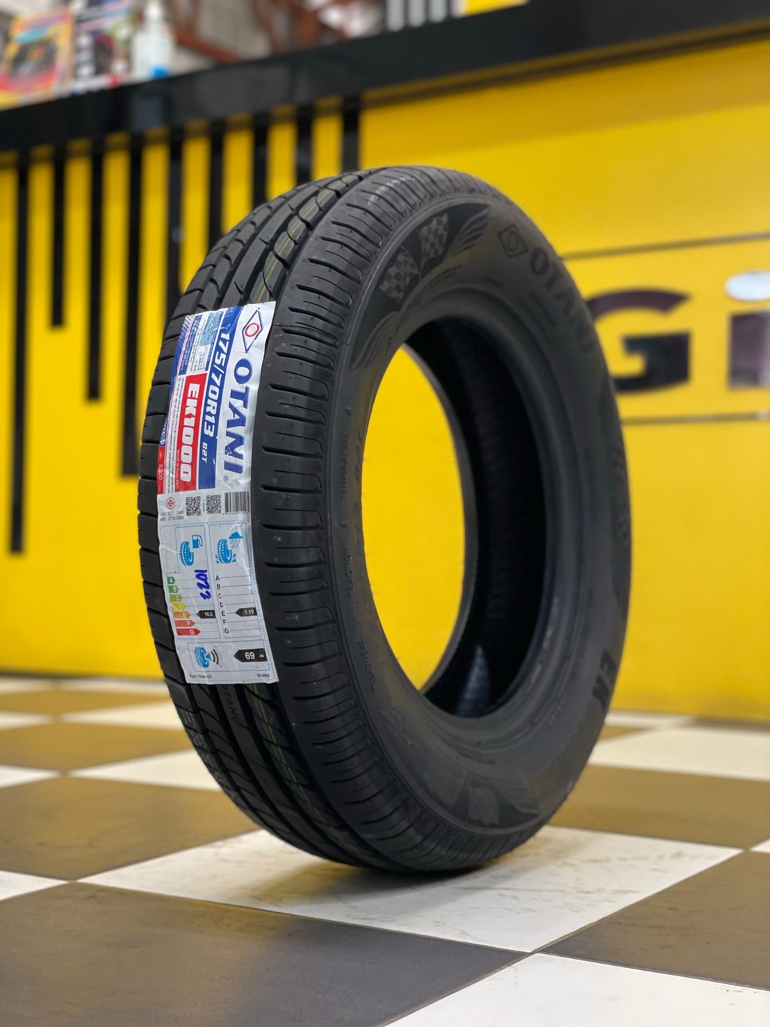 OTANI EK1000 175/70R13ยางใหม่ปี2022 ยางนุ่มเงียบคุณภาพดี ราคาพิเศษพร้อมติดตั้งฟรี สามารถสอบถามเพิ่มเติมได้ค่ะ
