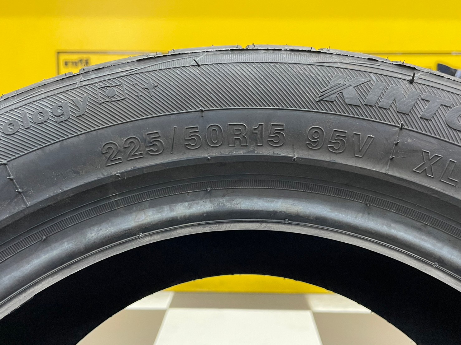 KINTO V36 225/50R15 ยางใหม่ปี2023