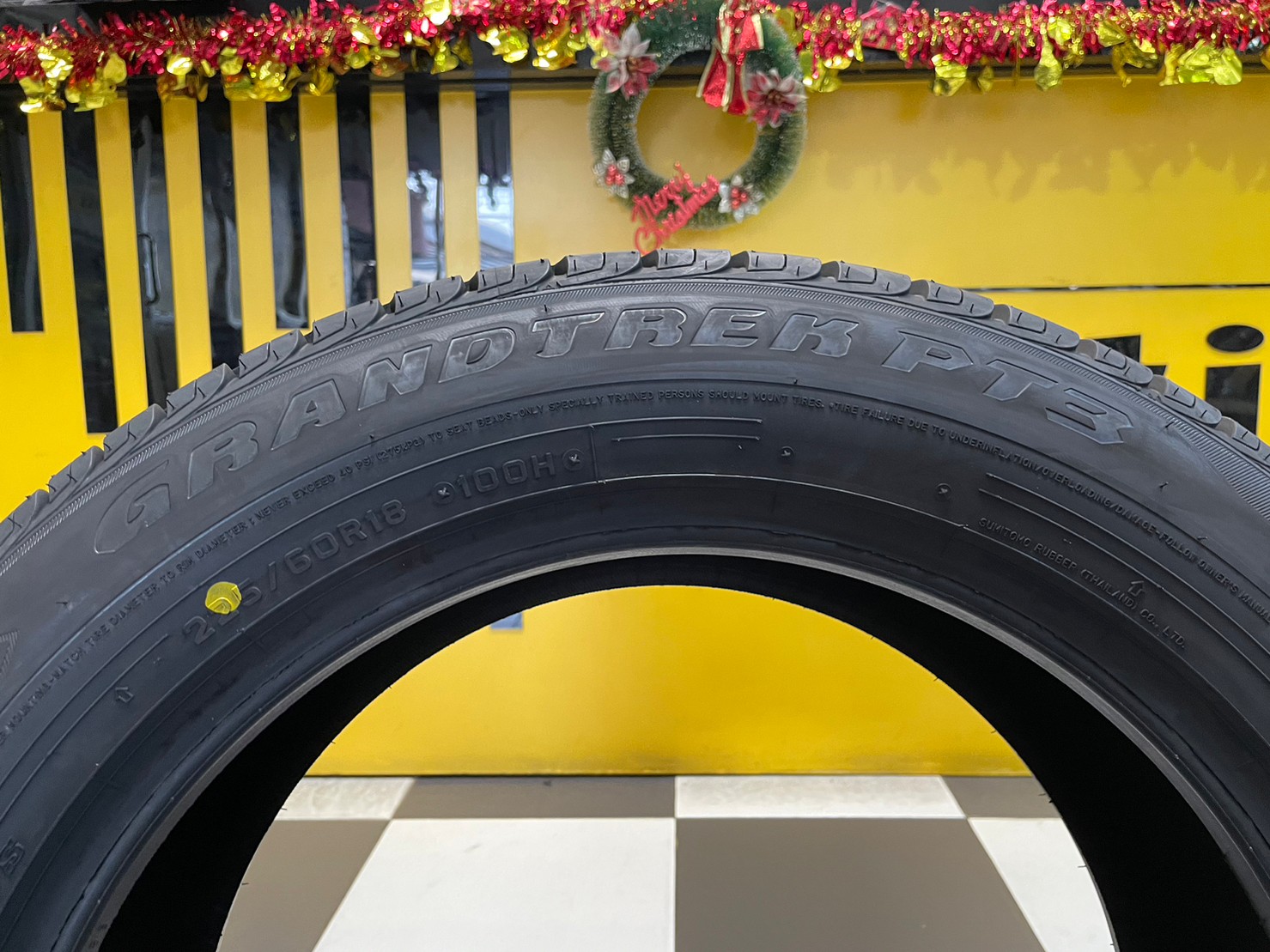 ยางใหม่ DUNLOP GRANDTREK PT3 225/60R18 ยางใหม่ปี2023