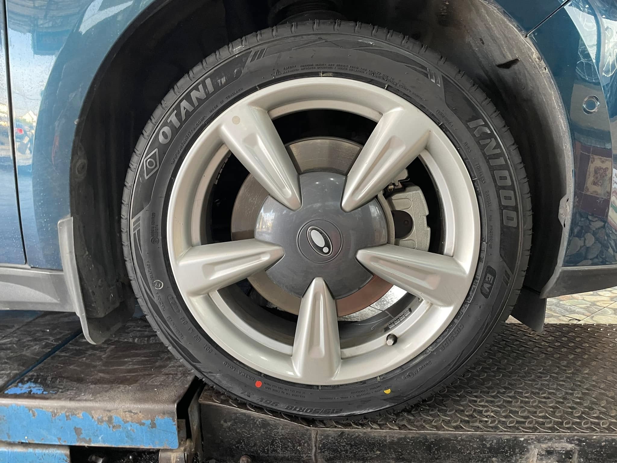 🚘 #ORA_GOODCAT🛞 #OTANI #KN1000 215/50R18